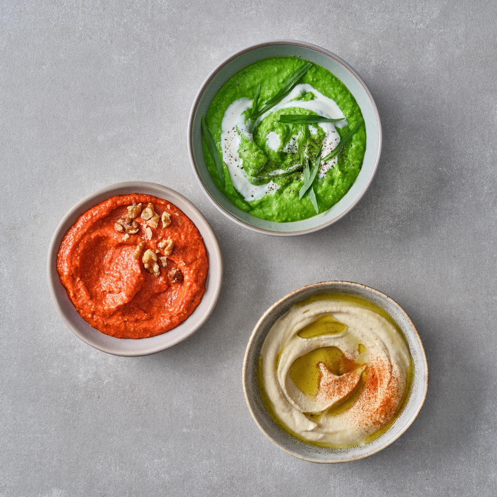 Dips: Hummus - Paprika - Grüne Erbsen